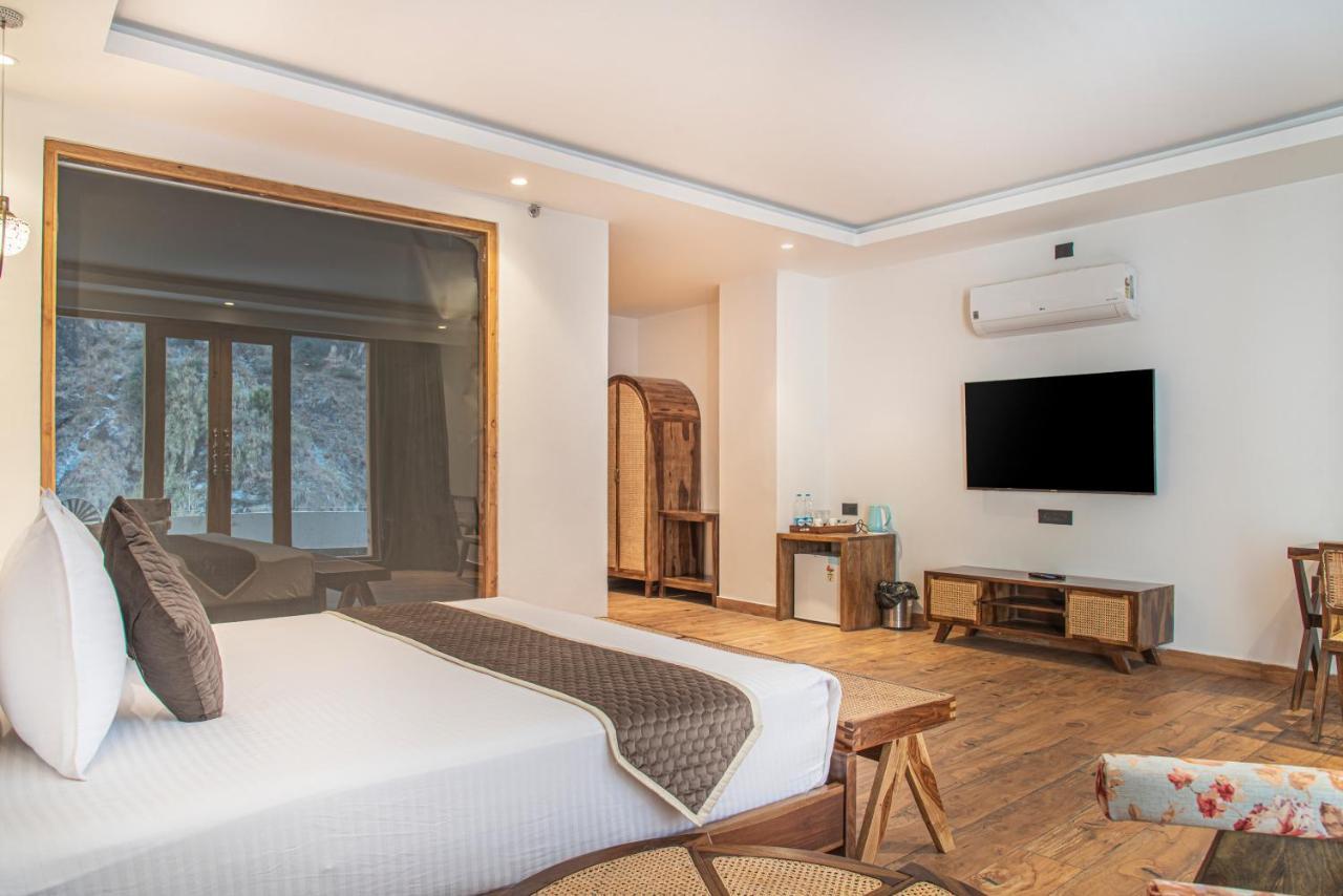 Echor Palm Bliss Riverside Resort & Spa Kasol Buitenkant foto