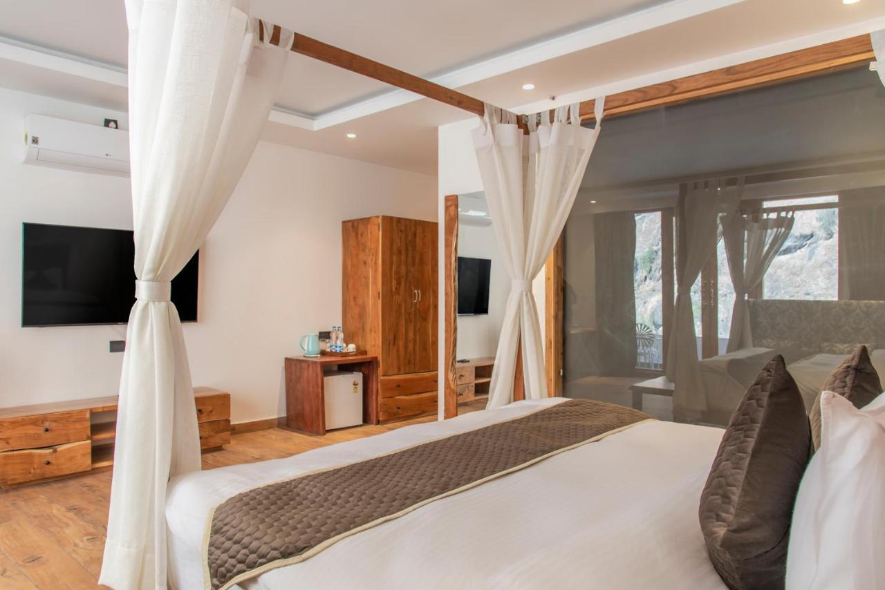 Echor Palm Bliss Riverside Resort & Spa Kasol Buitenkant foto